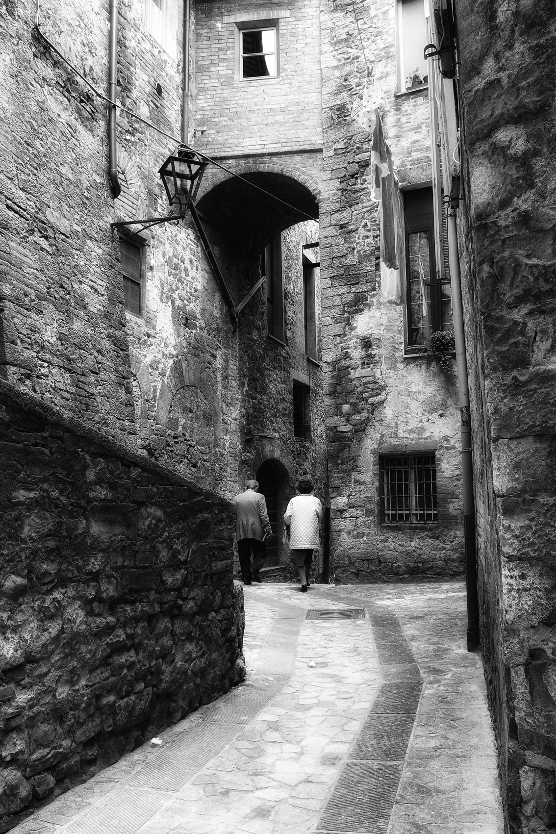 For the alleys of Todi...
