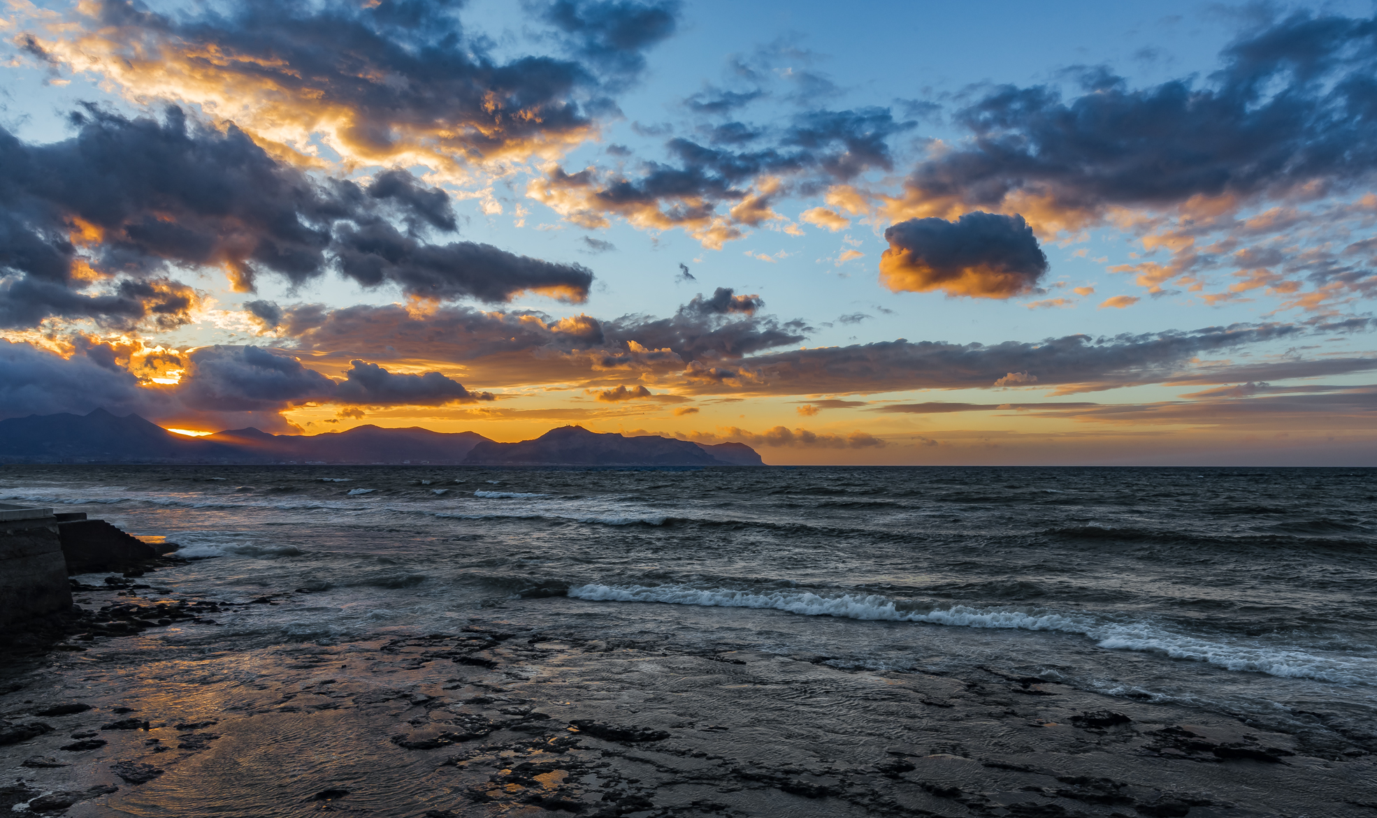 Tramonto sulla Conca d'oro (Palermo)...