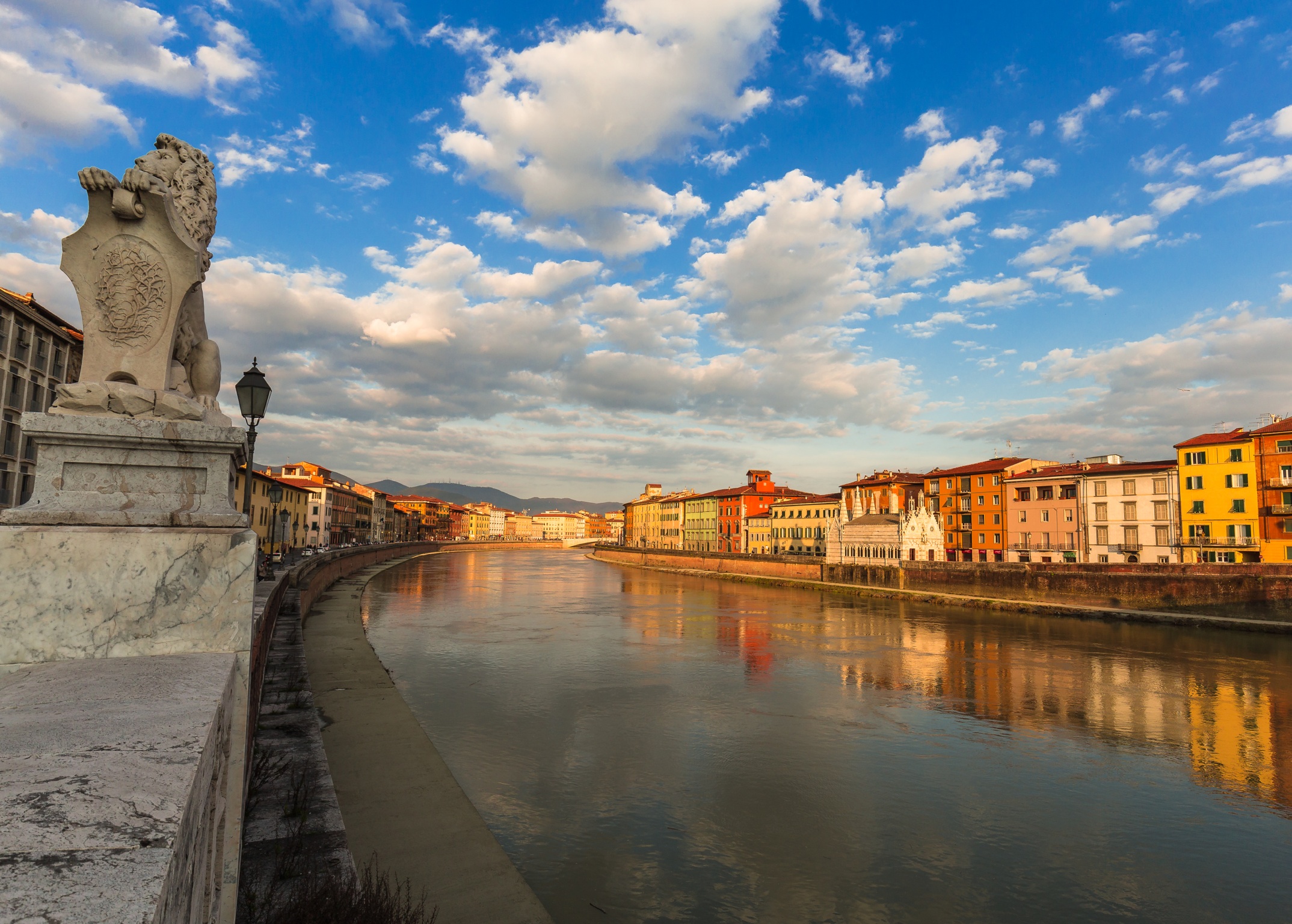 Lung'Arno of Pisa...