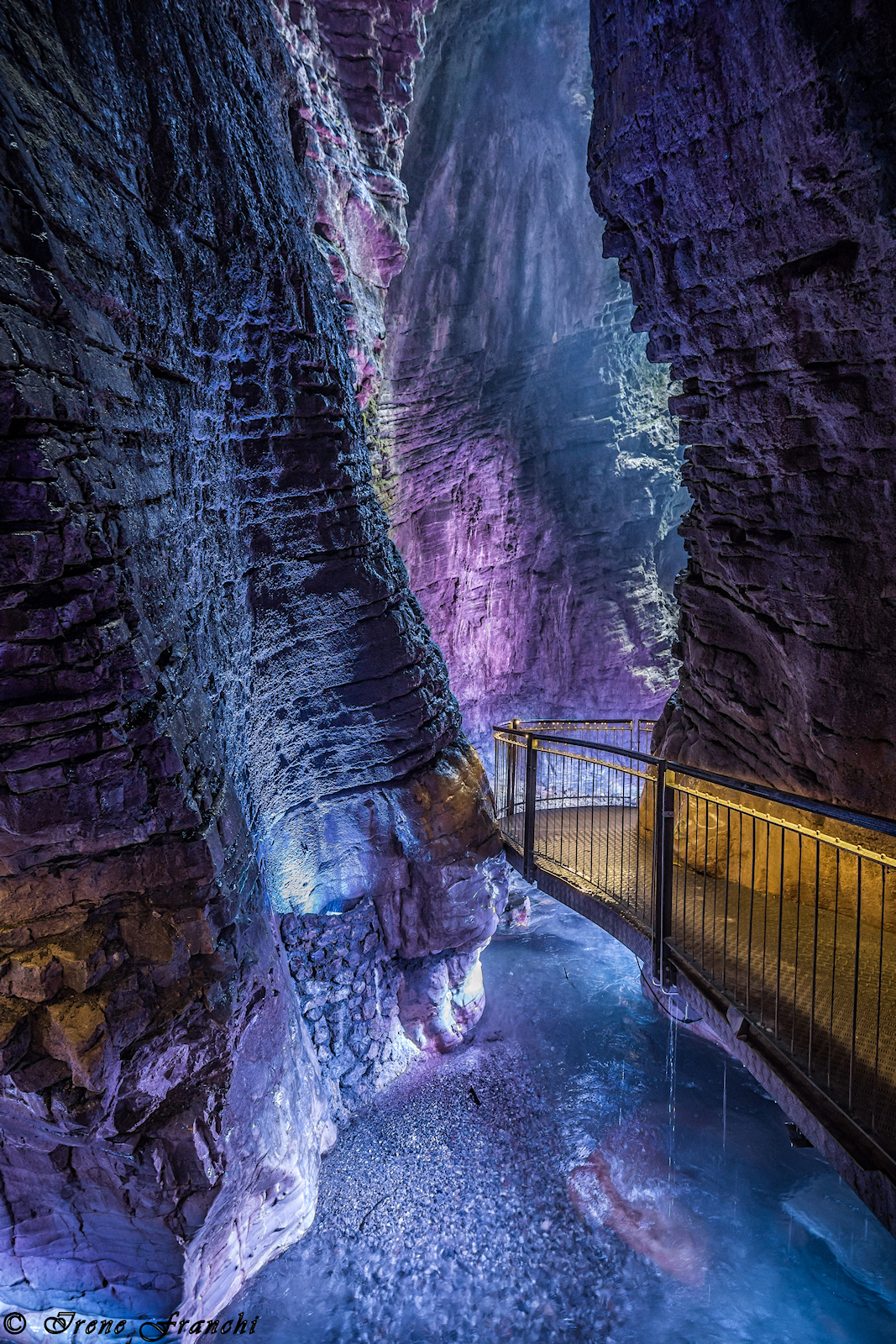 Cave-waterfalls of Varone...