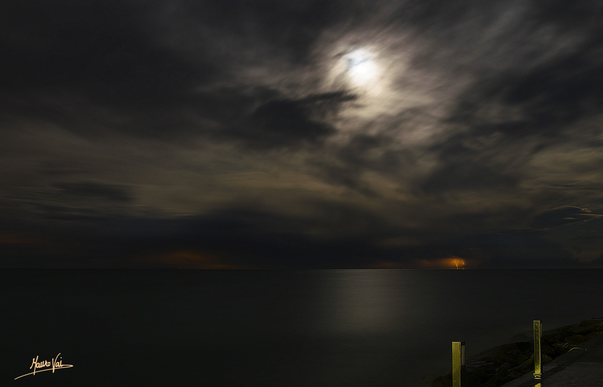 night sea in Spotorno...