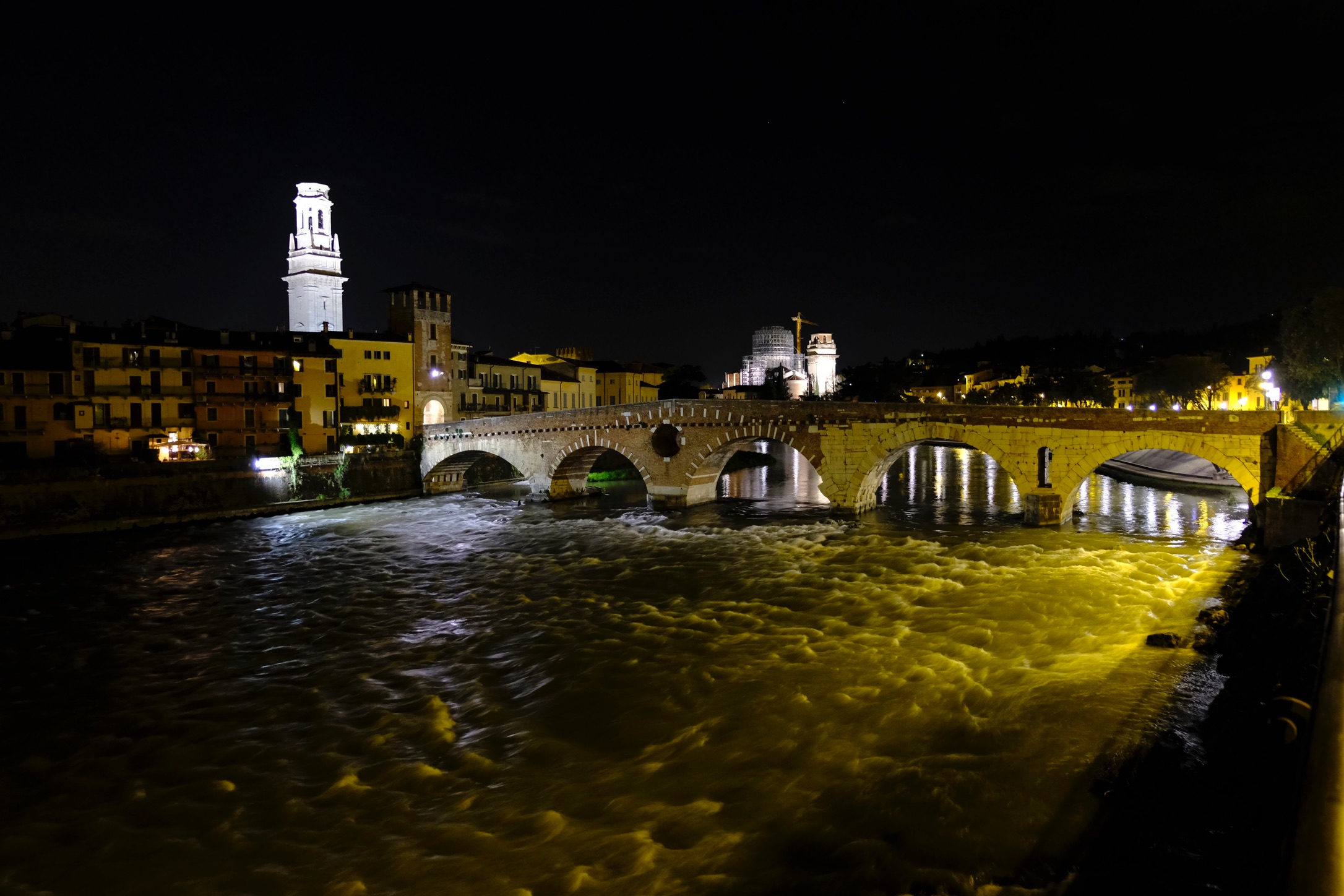 Verona, Ponte pietra...