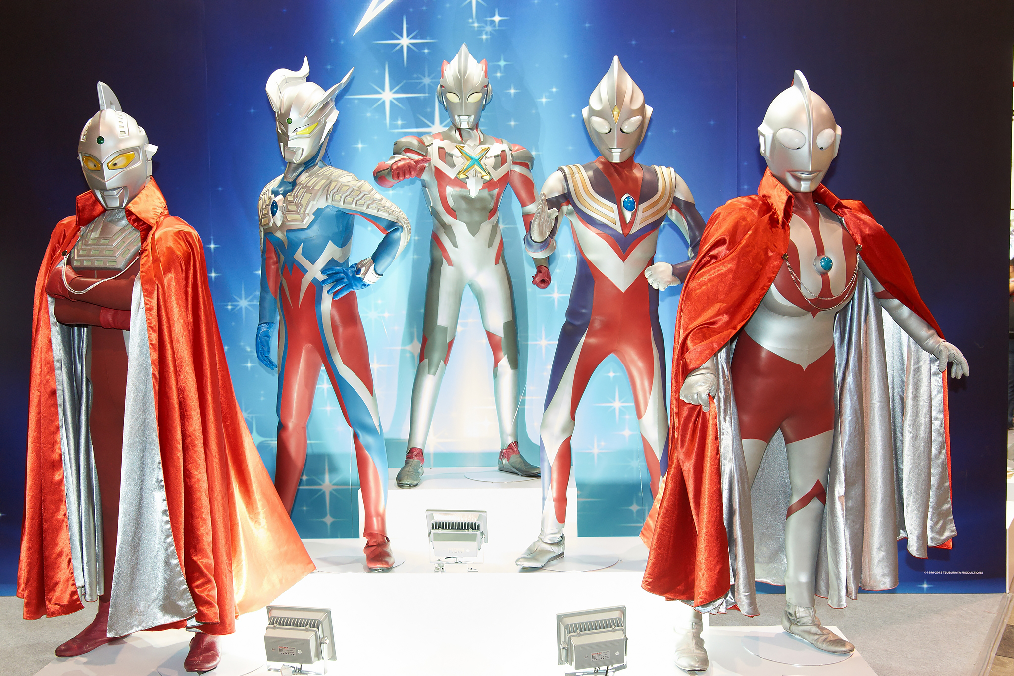 Ultraman family...