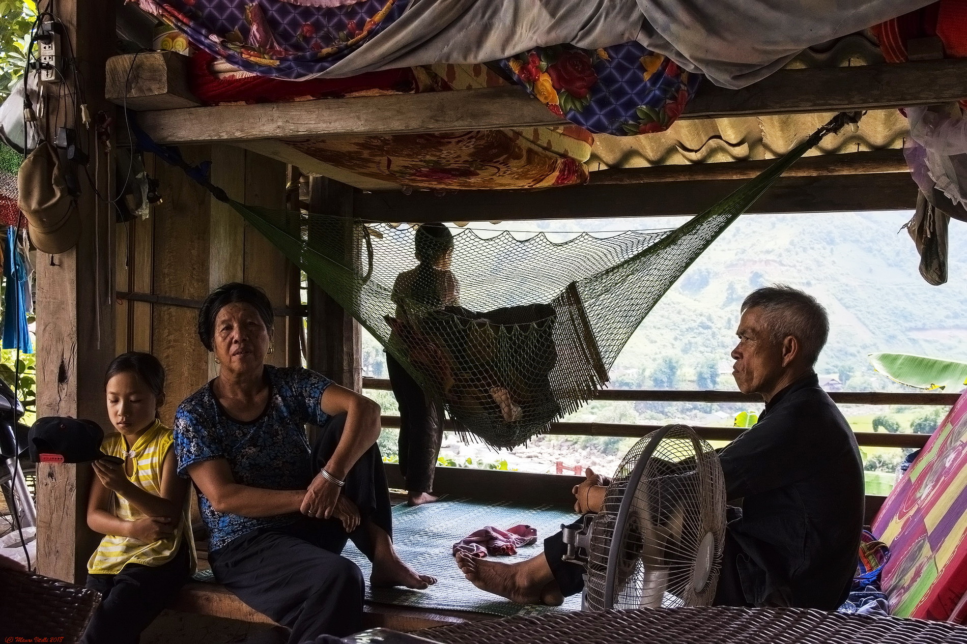 Vietnamese family (Sapa) ...