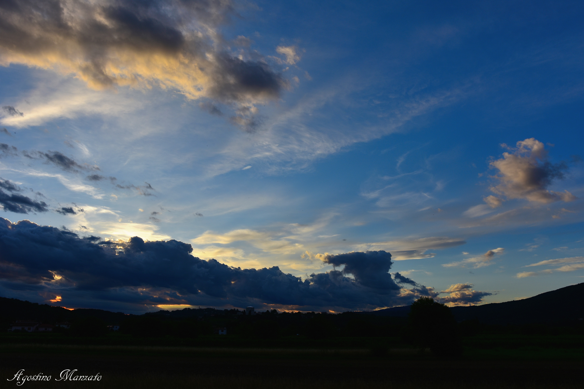 Sunset over Oslavia...