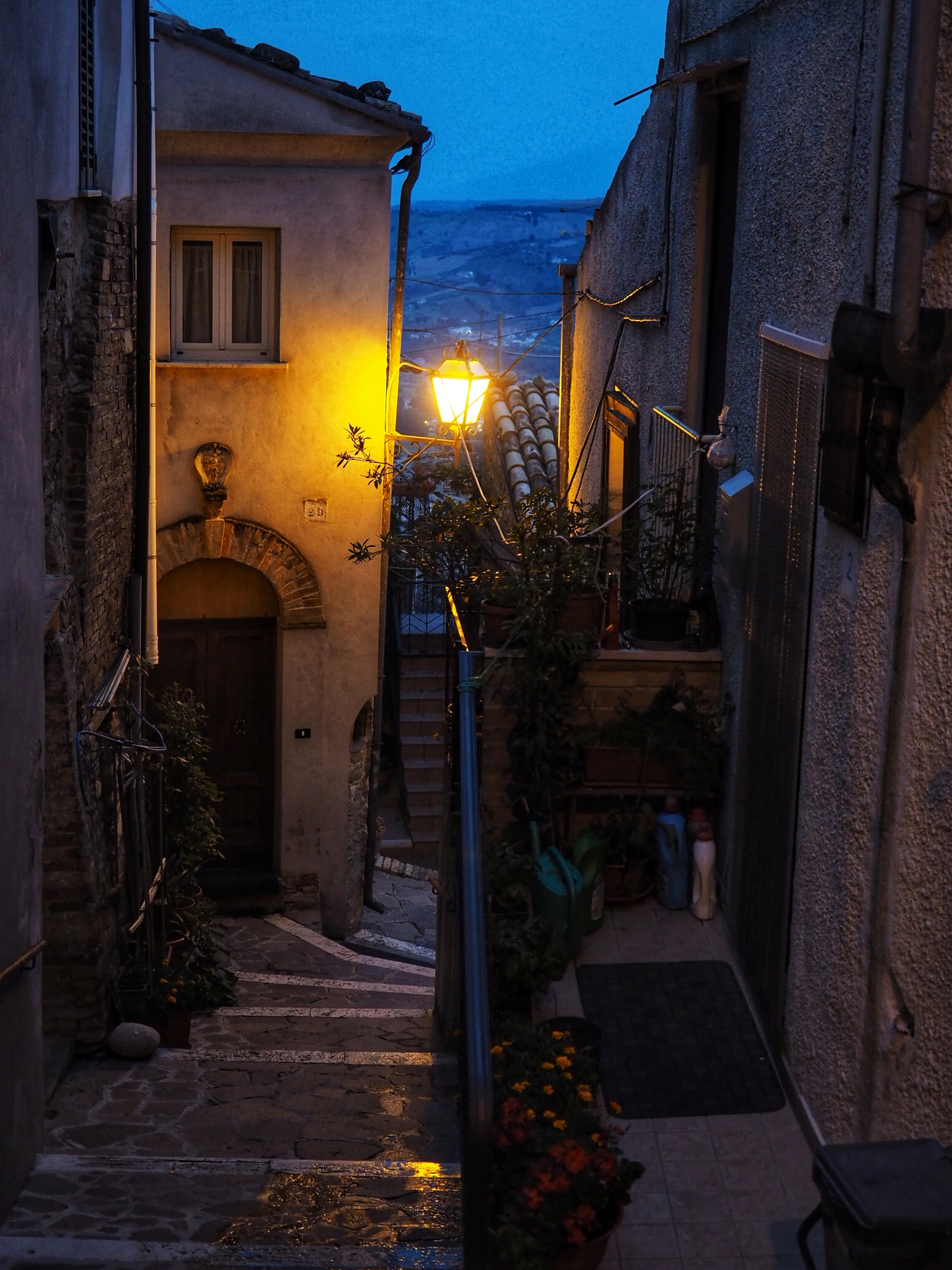 Alley in Montefino ...