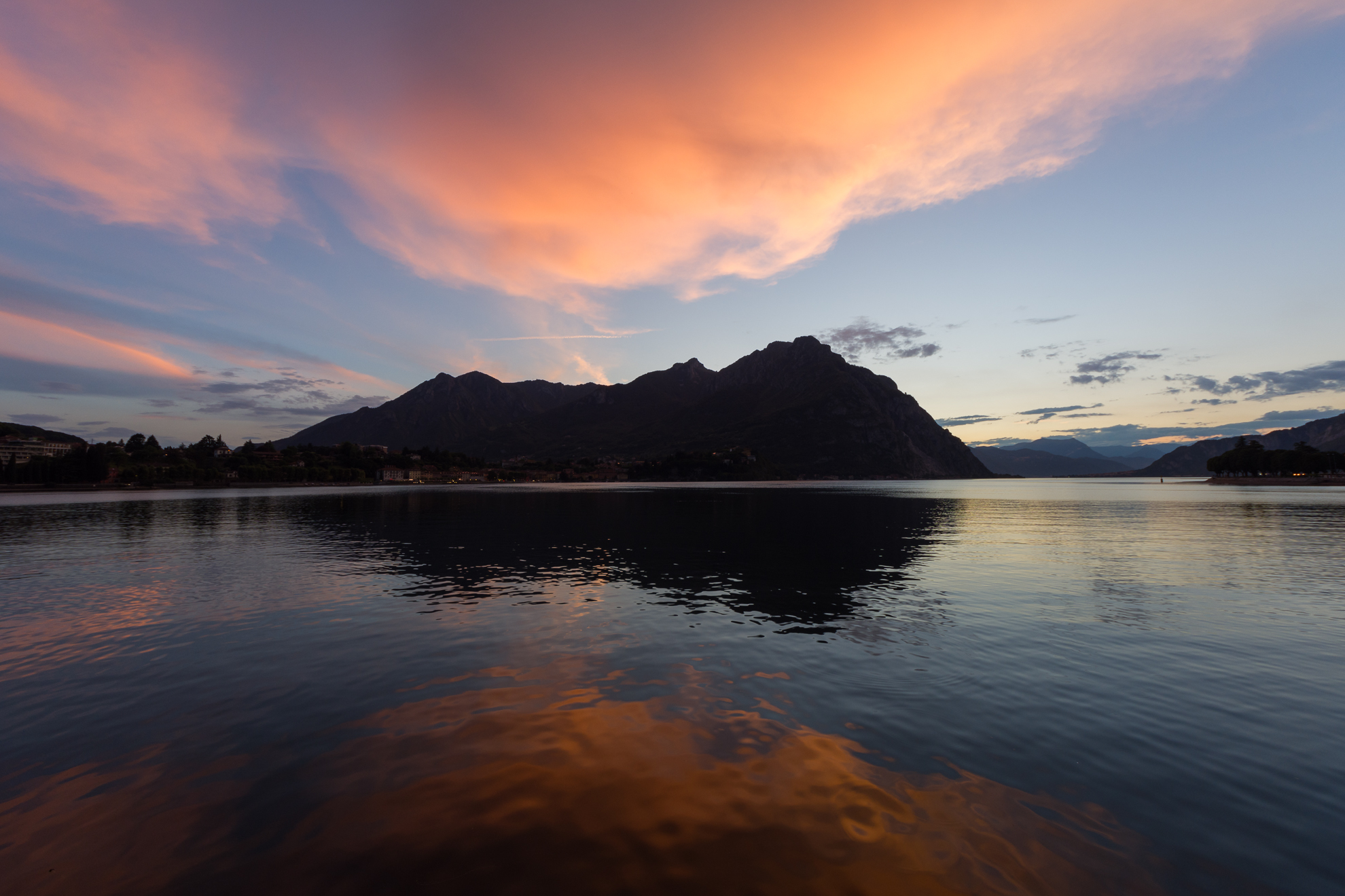 Tramonto sul lago di Como...